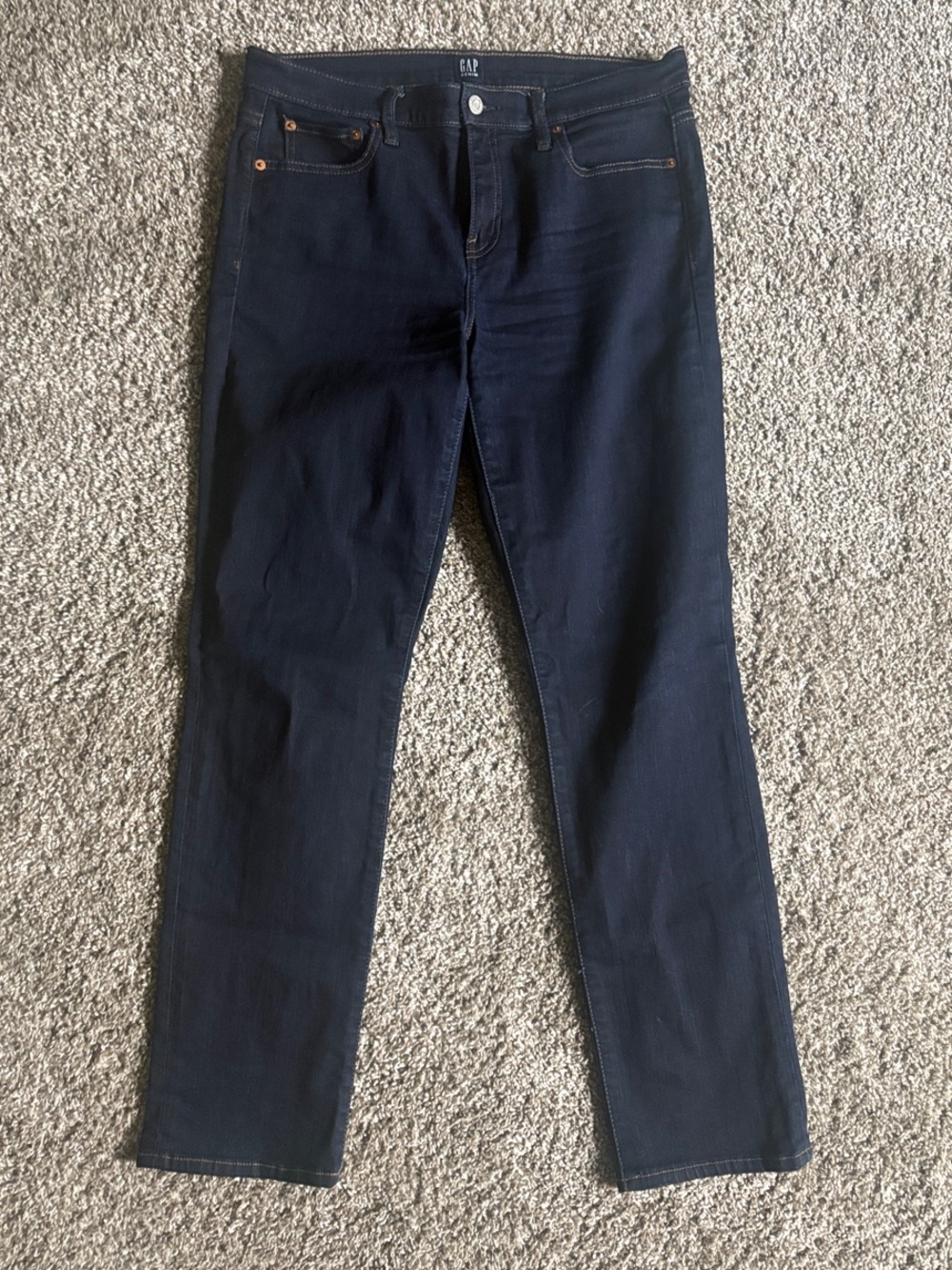 GAP Classic Straight Dark Blue Straight-Leg Jeans - Sz 31R